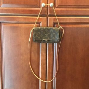 Louis Vuitton Favorite PM